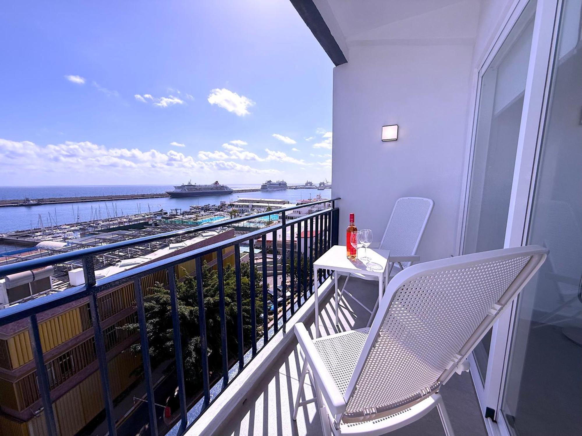 Tropicalidays Marina View Studio ซานตาครูซ เด เตเนริเฟ ภายนอก รูปภาพ