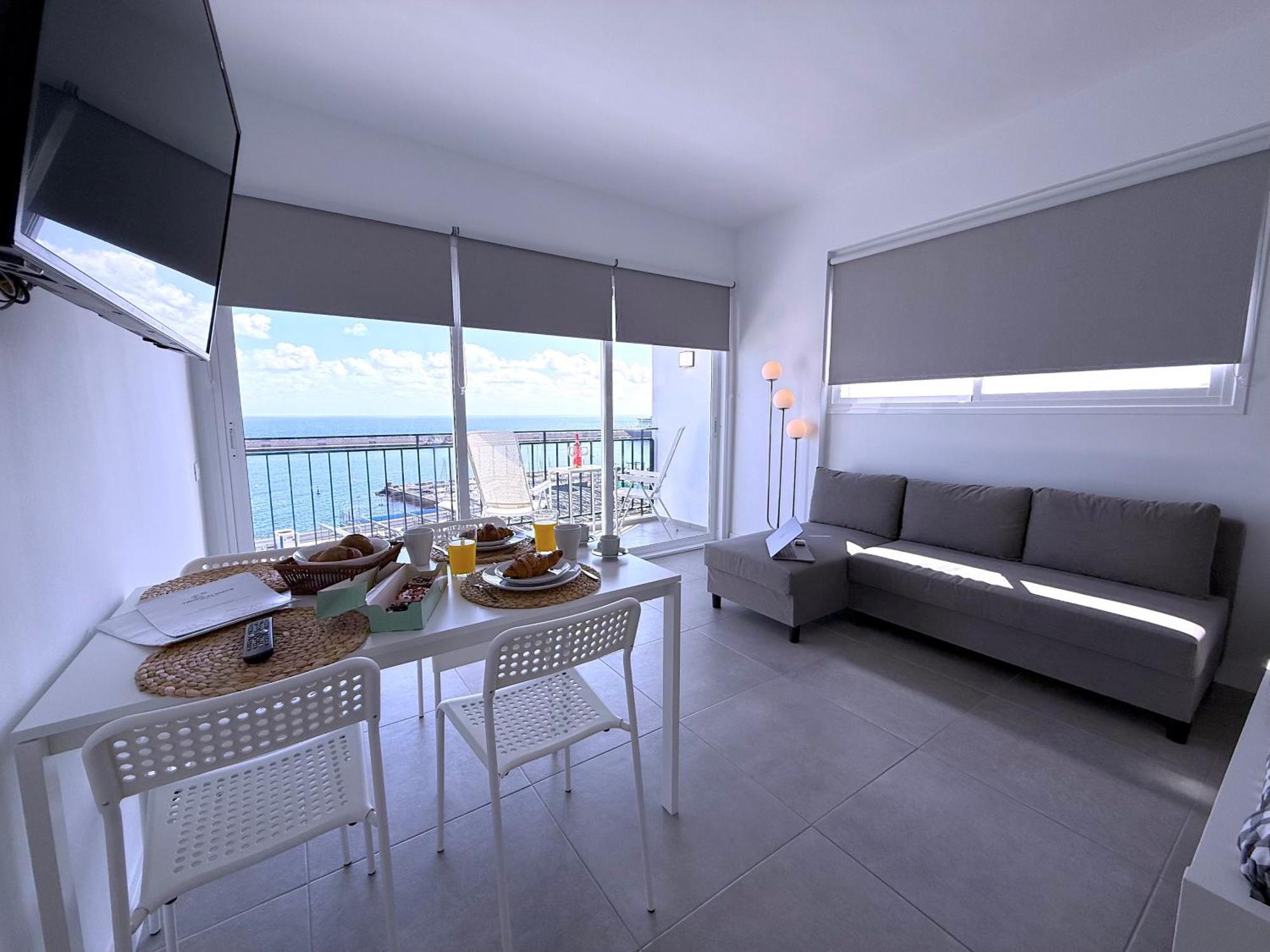 Tropicalidays Marina View Studio ซานตาครูซ เด เตเนริเฟ ภายนอก รูปภาพ