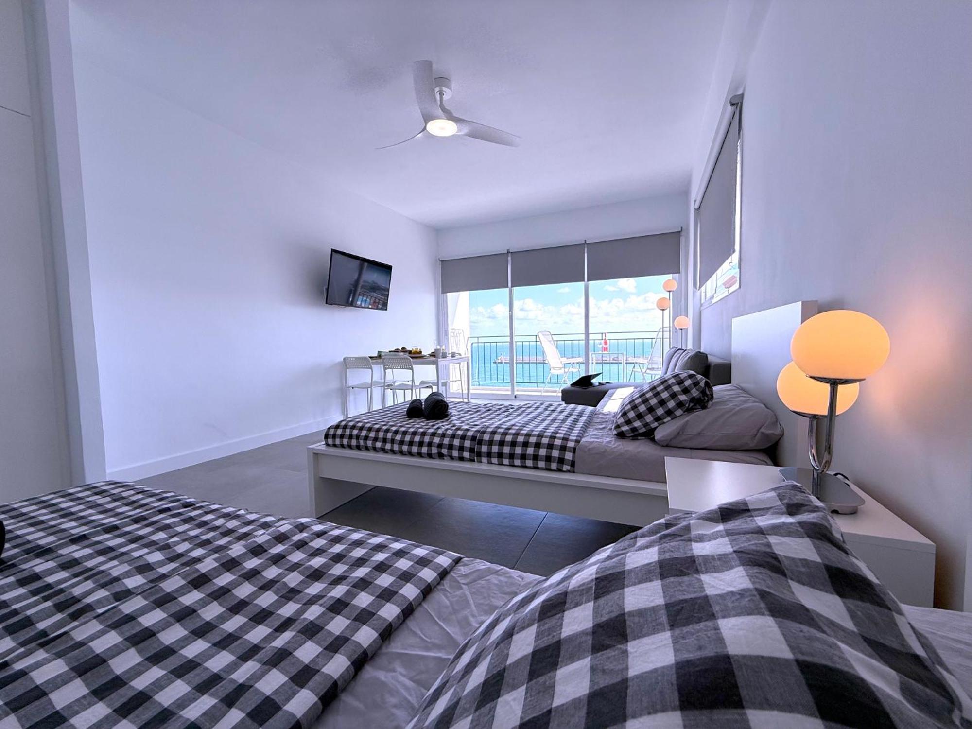 Tropicalidays Marina View Studio ซานตาครูซ เด เตเนริเฟ ภายนอก รูปภาพ